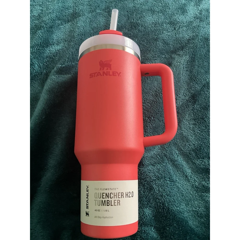 Stanley 40 oz Stainless Steel H2.0 Flowstate Quencher Tumbler